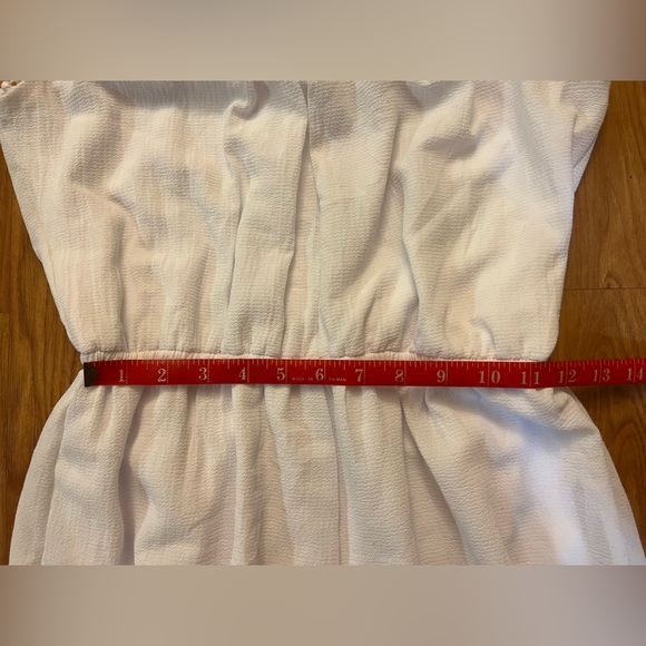 Francesca’s Women’s Small White Tie-Neck Halter Romper Blue Rain Pom Pom Trim - Picture 10 of 14